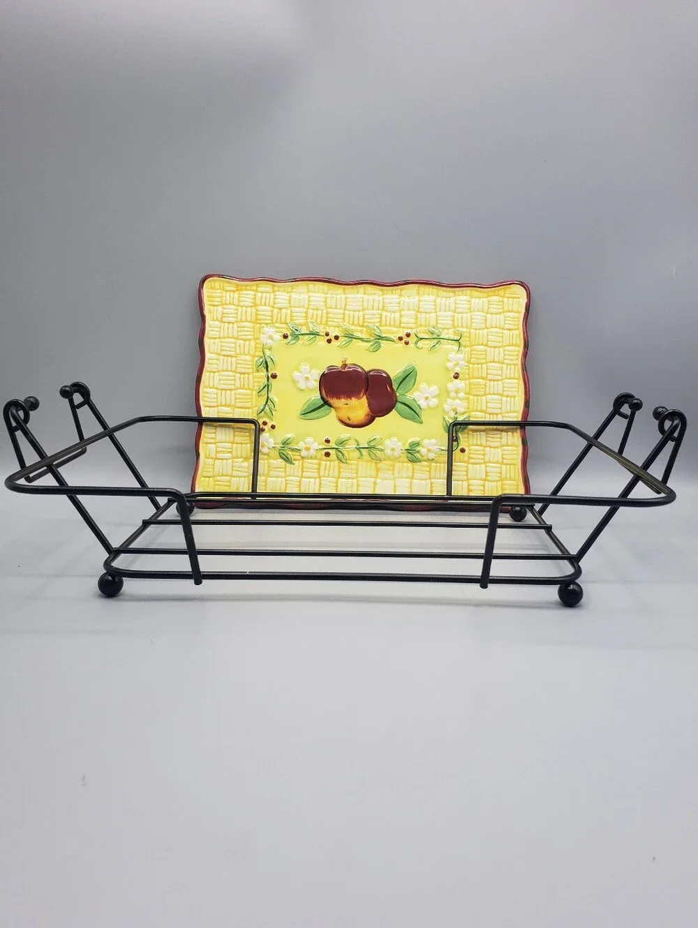 Temptations Serving Trivet w/ Cradle - Fresh Crop Apples Motif Cottagecore